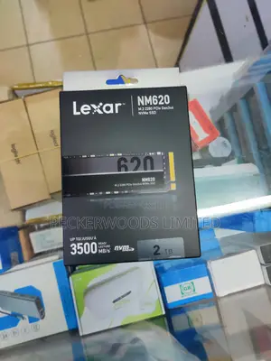 Laptop / Desktop M.2 Pcie Nvme 2tb SSD Lexar Nm620