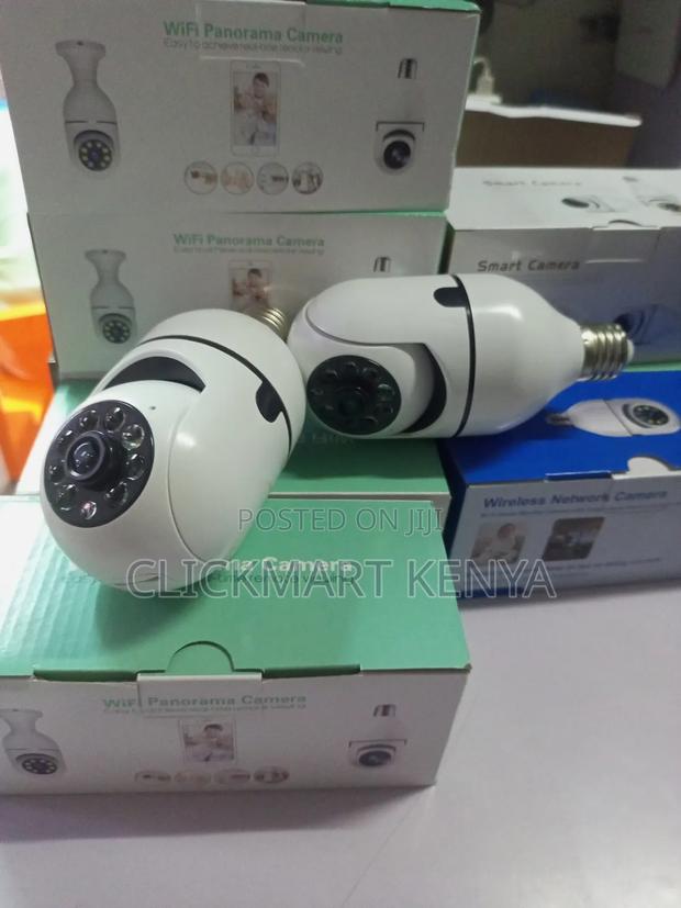 PTZ 360° 1080P Wifi CCTV Bulb Camera - thumbnail 3