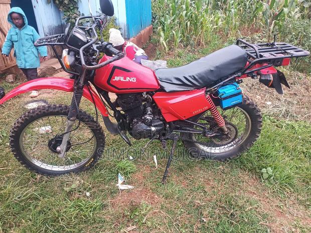 Motorcycle 2009 Red - main view