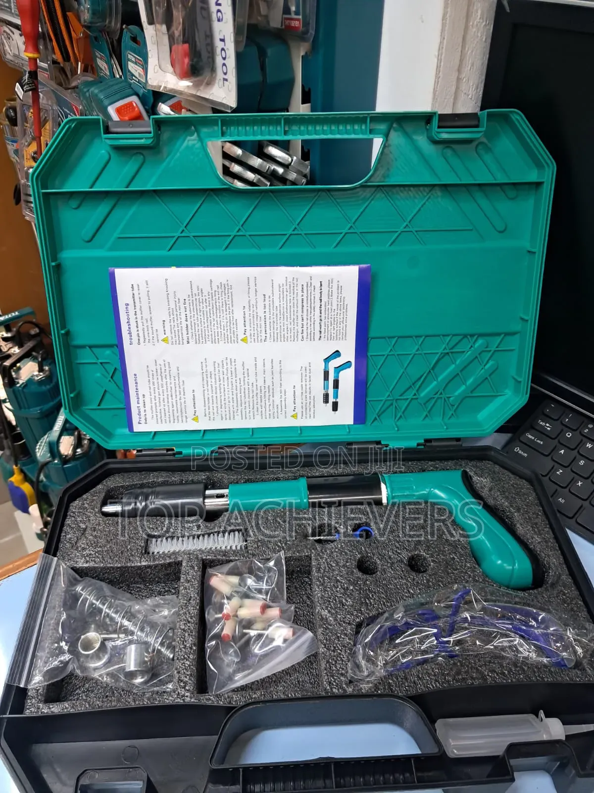 Portable Manual Nailer Gun