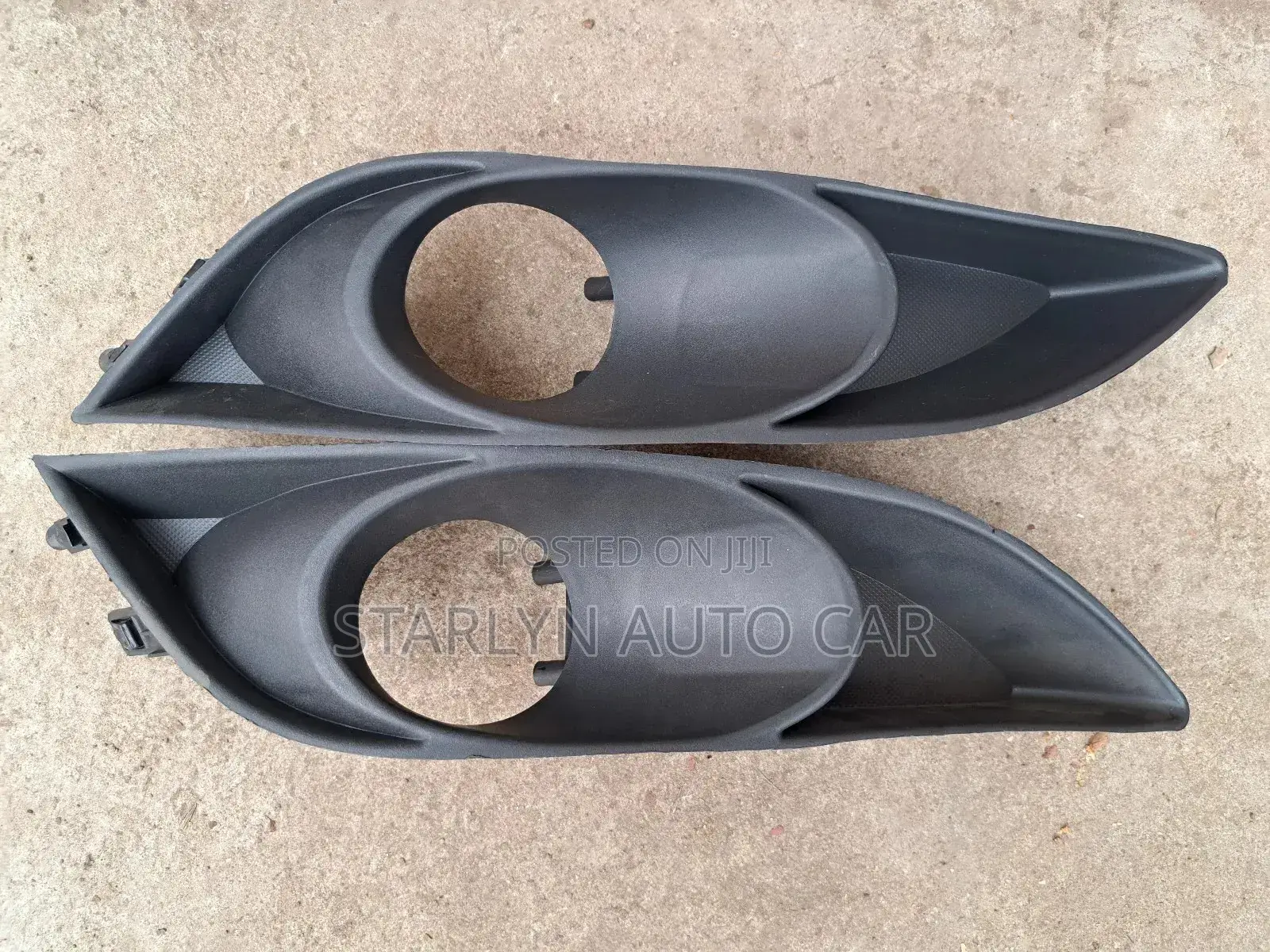 Foglights Cover Auris 2007