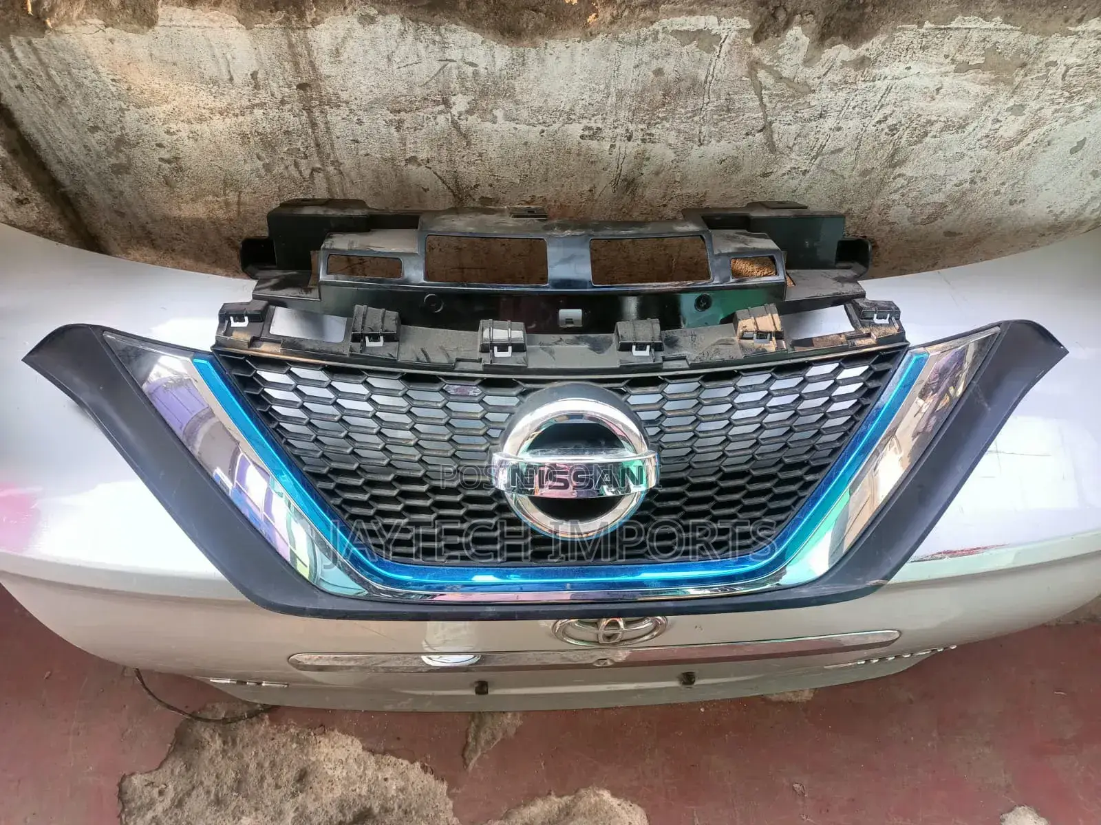 Nissan Note New Model Grill