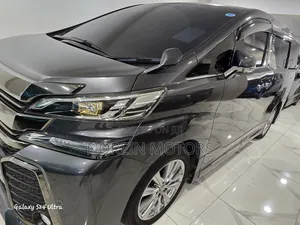 Toyota Vellfire 2018 Gray