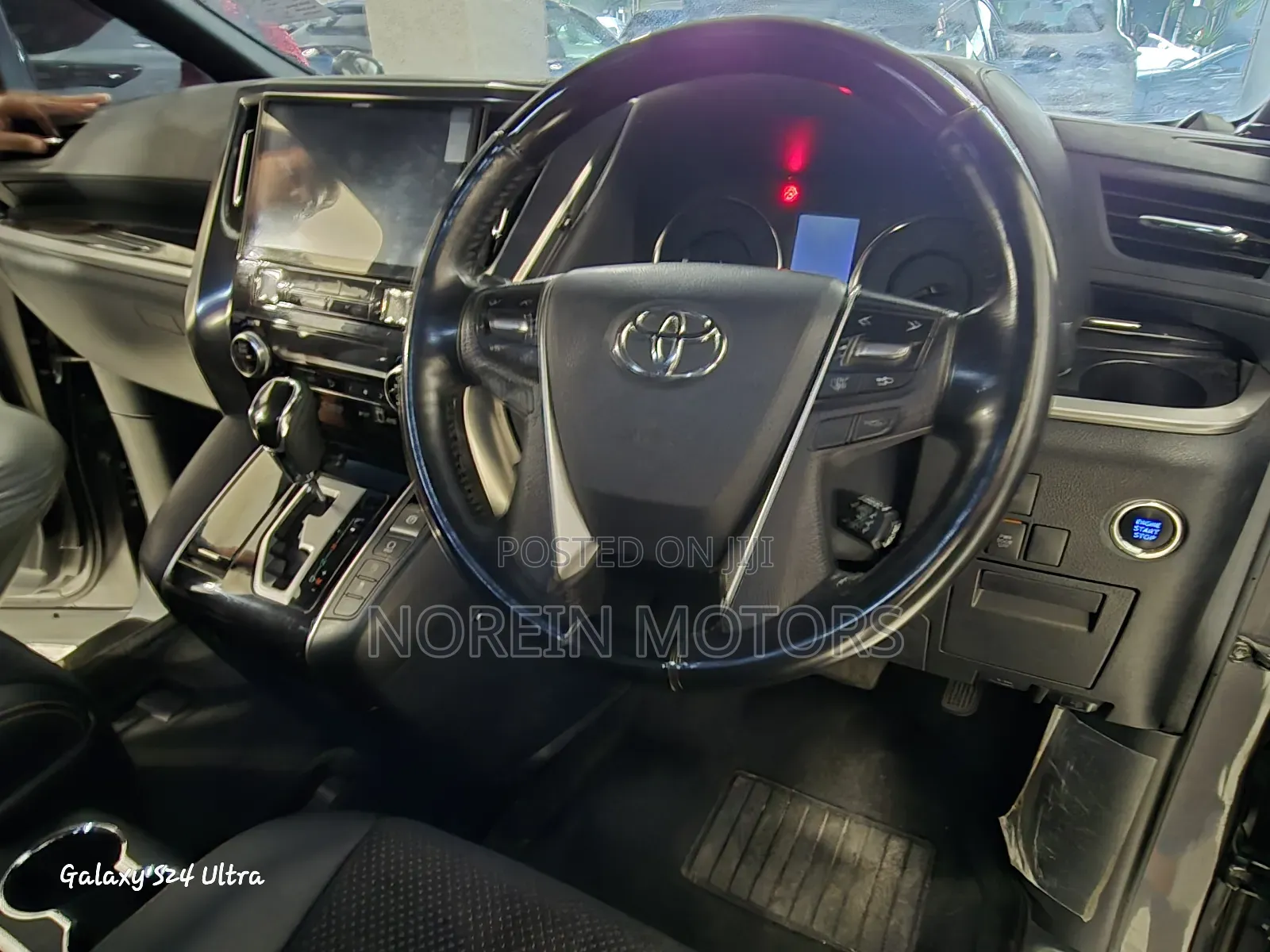 Toyota Vellfire 2018 Gray