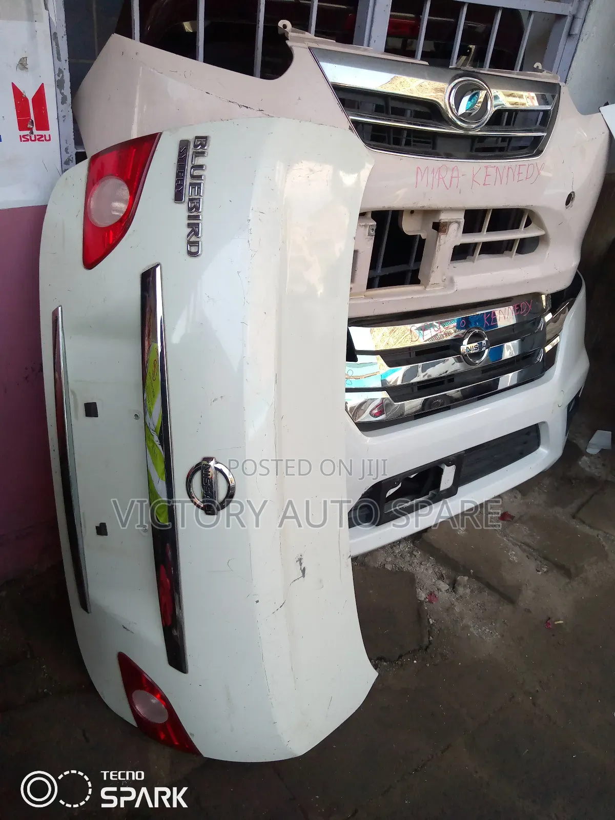 Nissan Bluebird Boot#