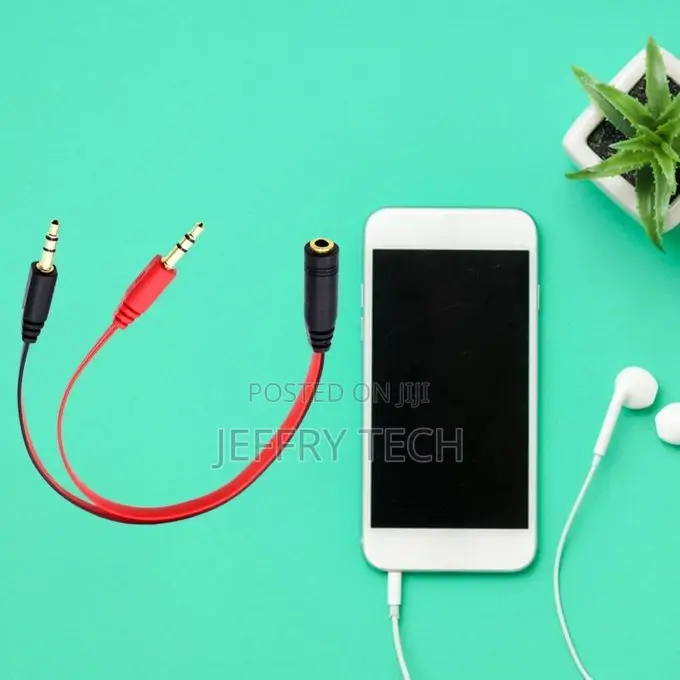 1 Female to 2 Male 3.5mm Plug Audio Cable-Black