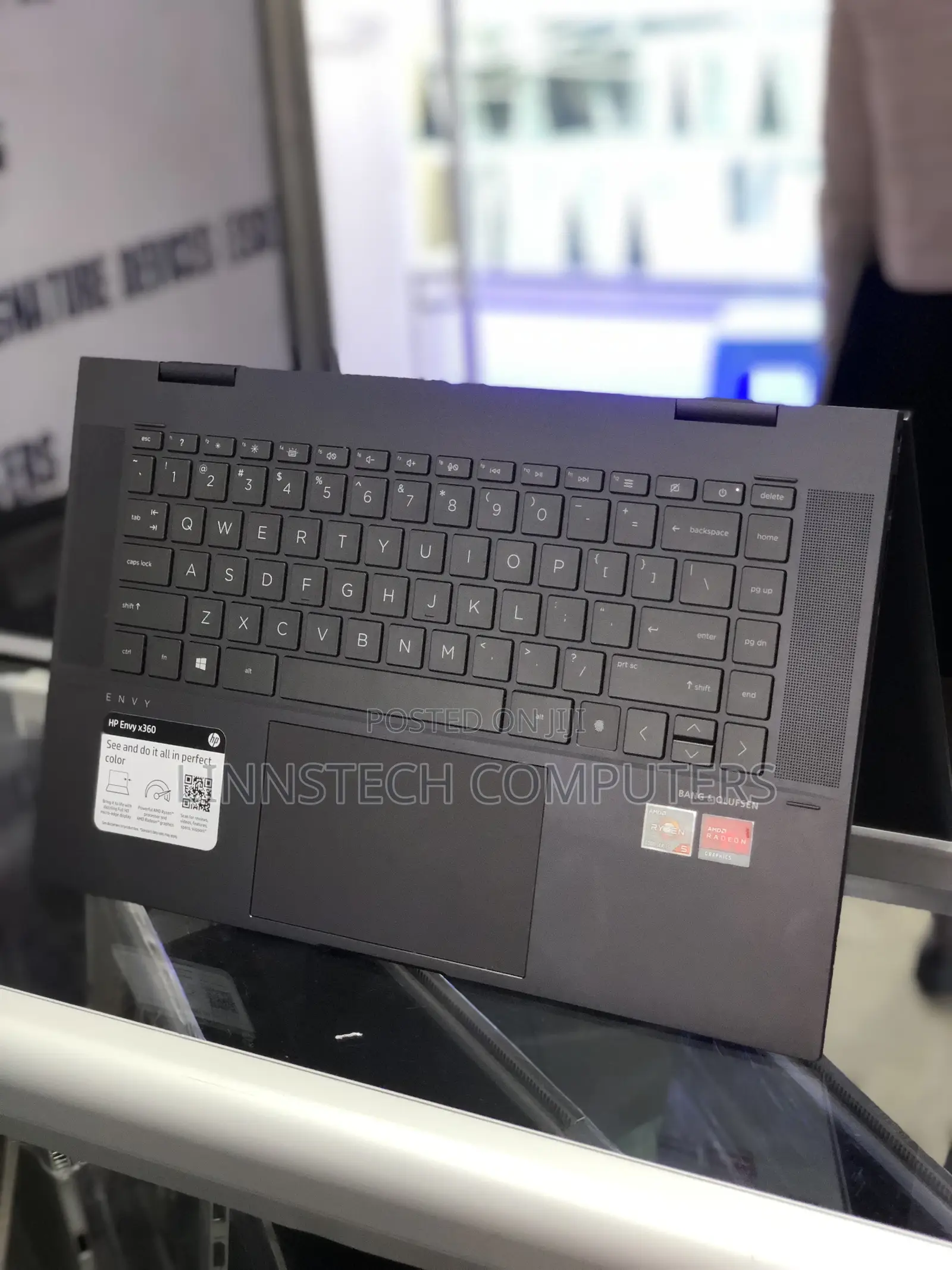 Laptop HP Envy X360 8GB AMD Ryzen 5 SSD 256GB