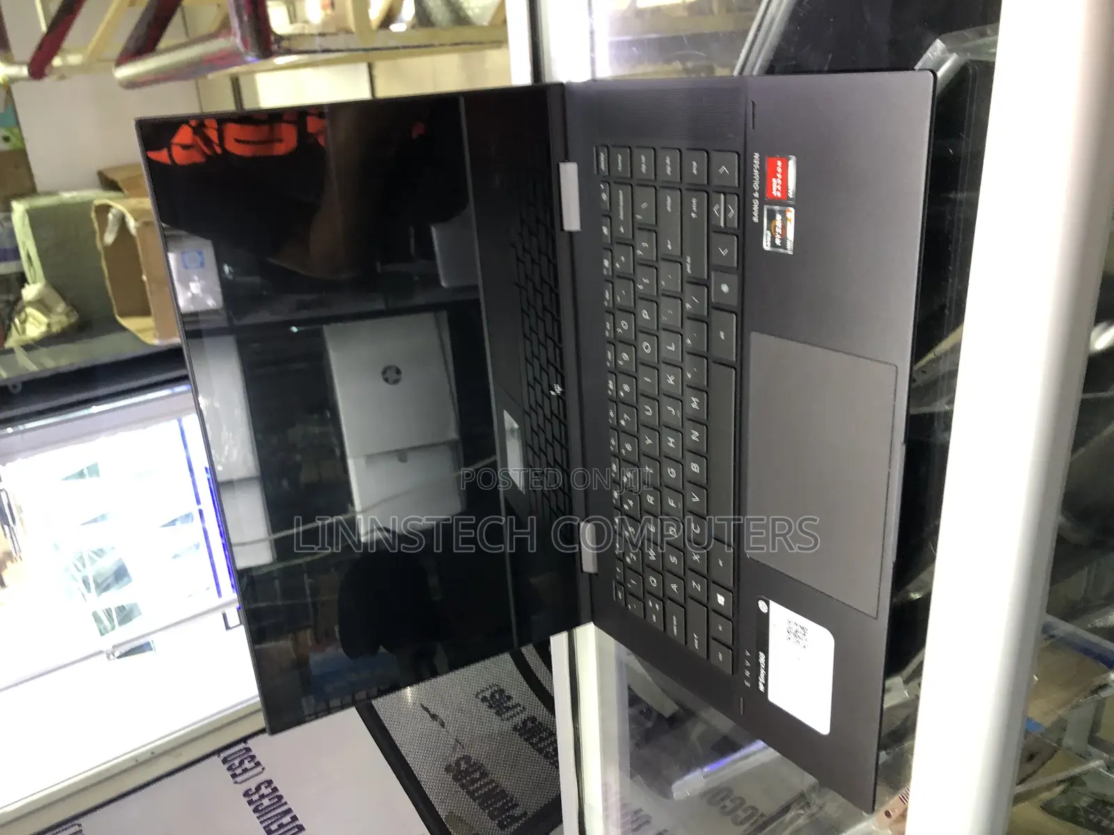 Laptop HP Envy X360 8GB AMD Ryzen 5 SSD 256GB