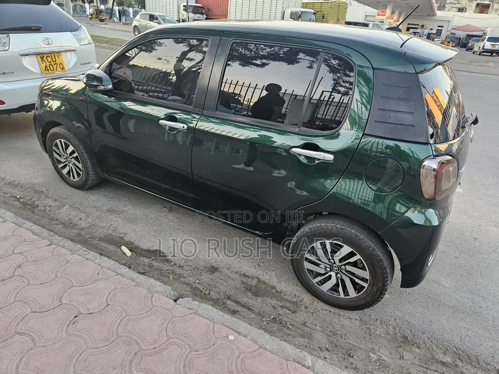 Toyota Passo 2015 Green