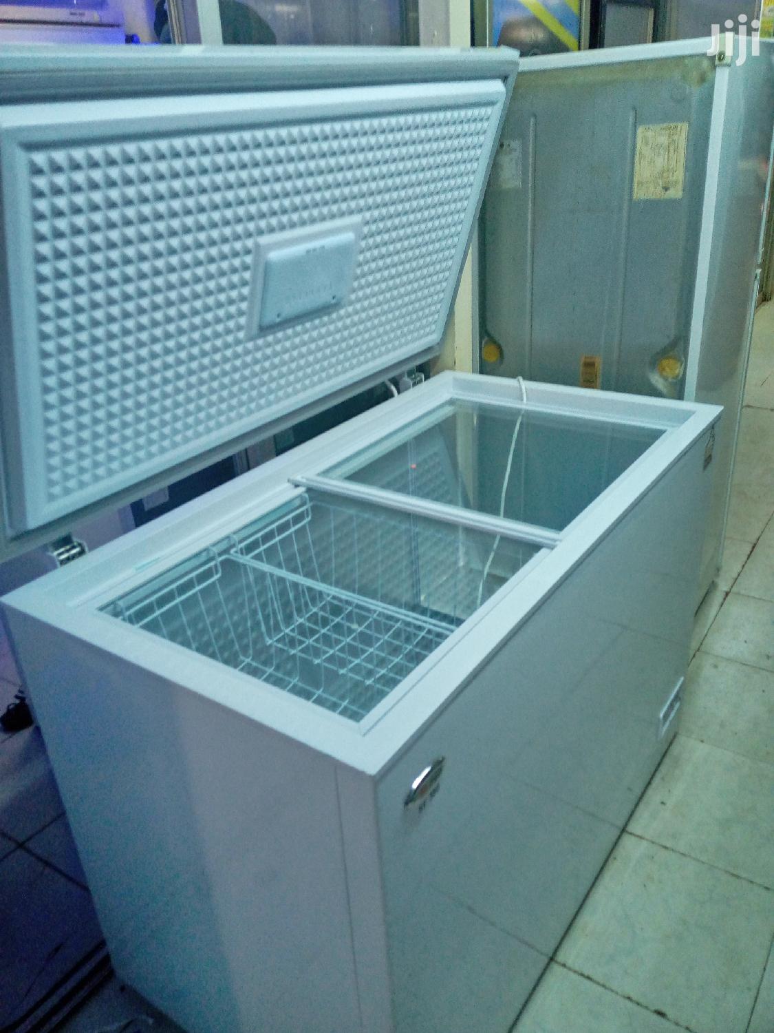 New Mika Freezer 400 Litres