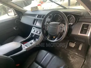 Land Rover Range Rover Sport SE 4x4 (3.0L 6cyl 8A) 2017 Off white