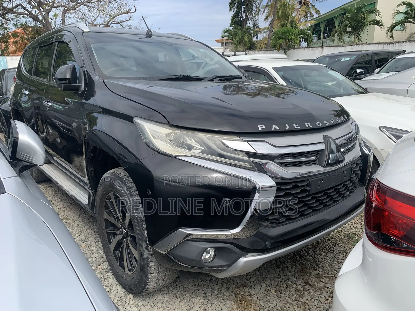 Mitsubishi Pajero Sport Exceed 2016 Black