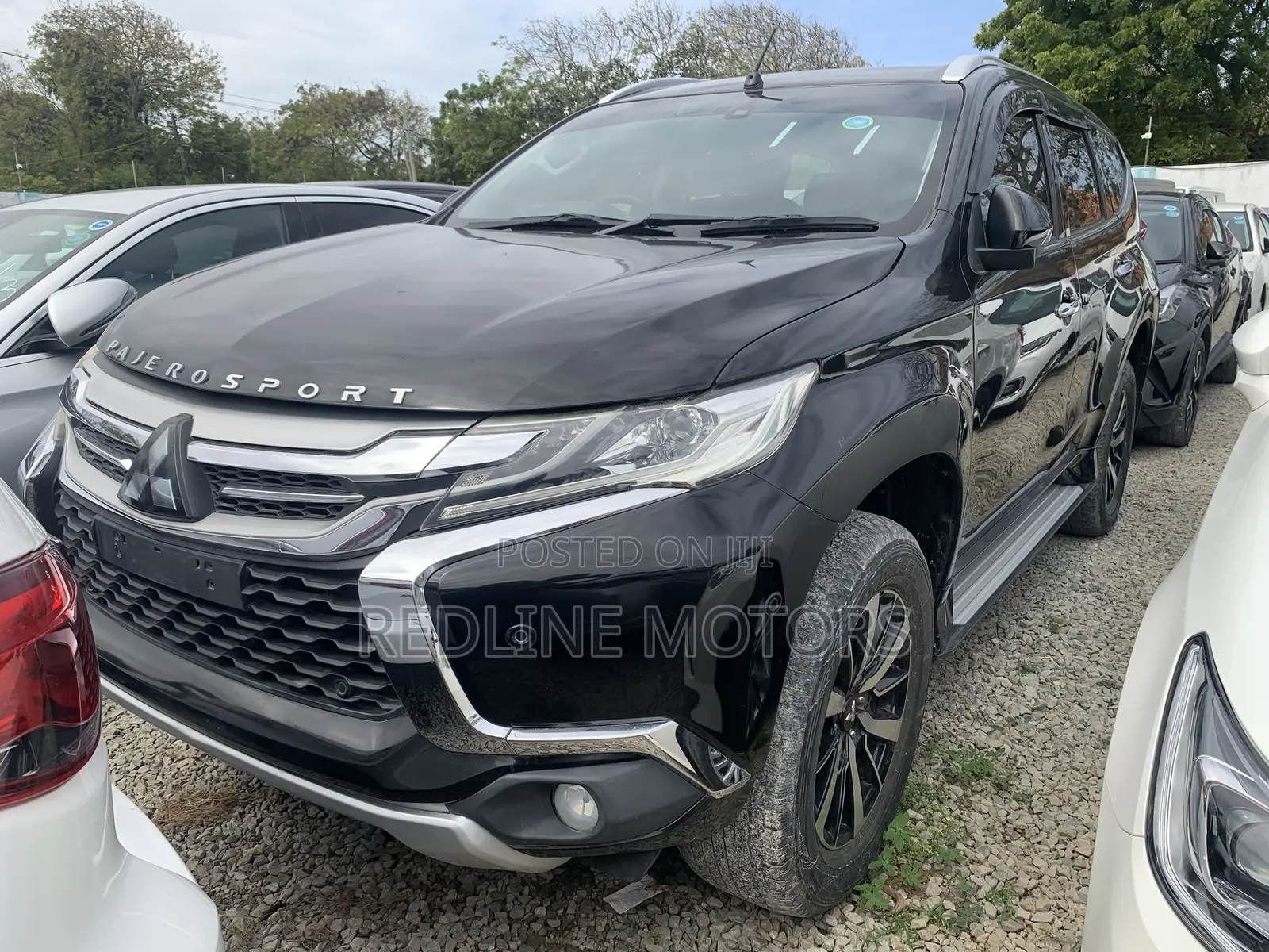 Mitsubishi Pajero Sport Exceed 2016 Black