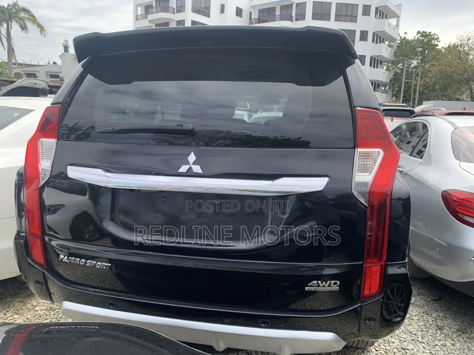 Mitsubishi Pajero Sport Exceed 2016 Black