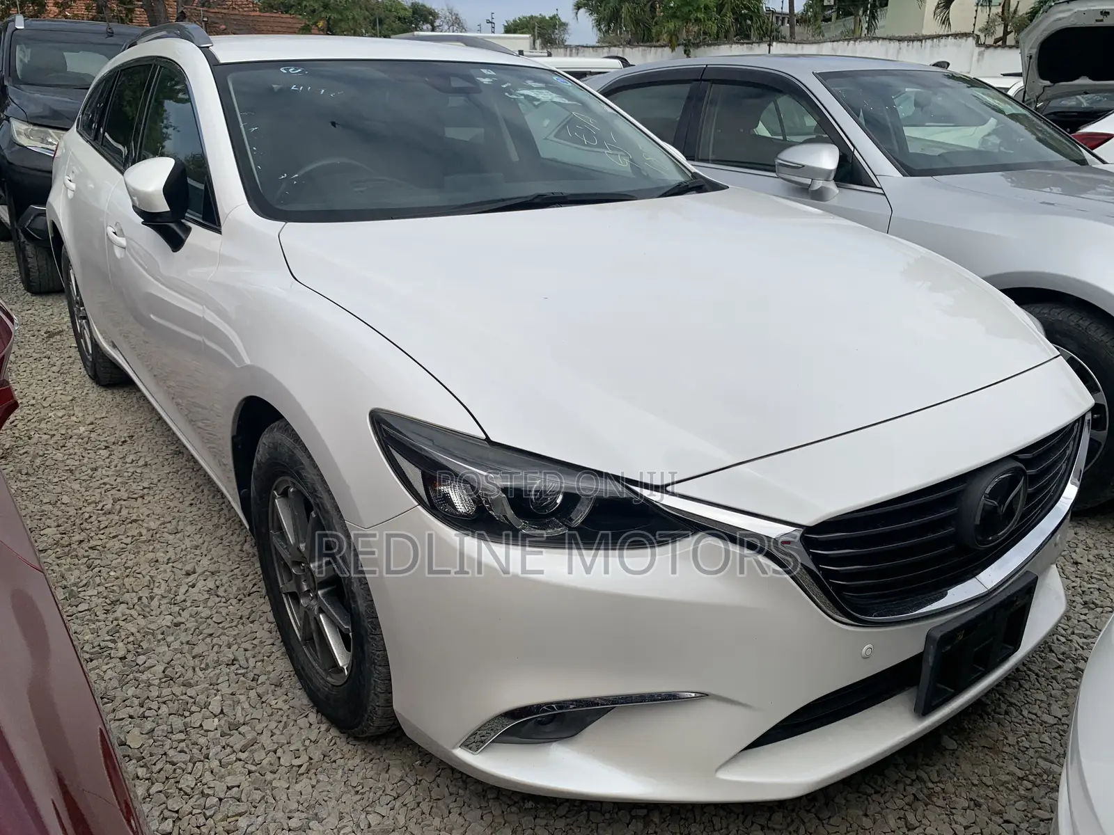 Mazda Atenza 2017 Off white