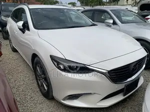 Mazda Atenza 2017 Off white