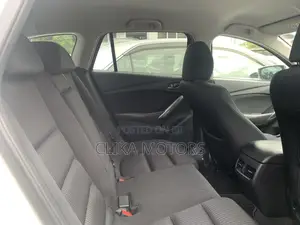 Mazda Atenza 2017 Off white