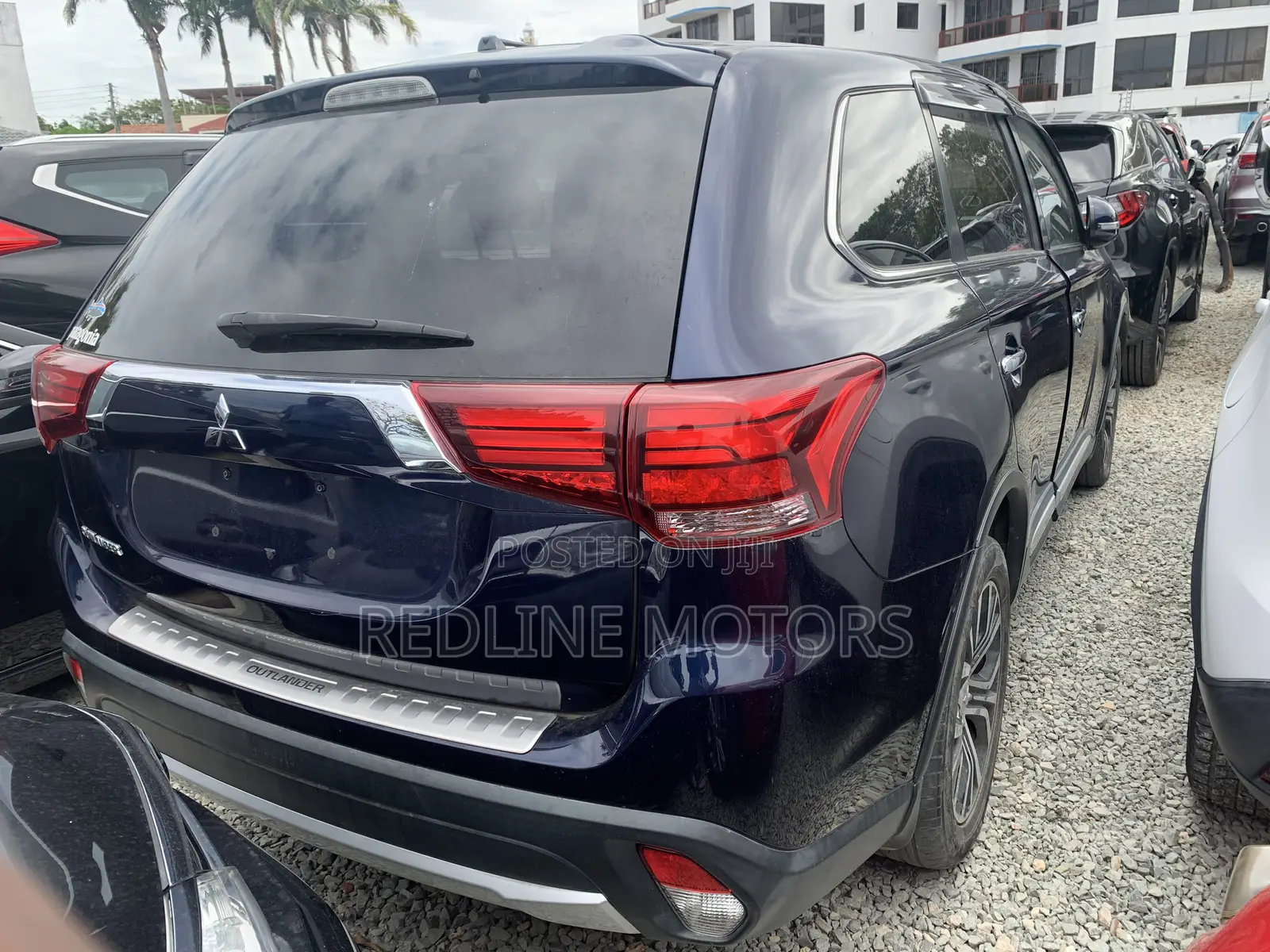 Mitsubishi Outlander ES FWD 2017 Blue