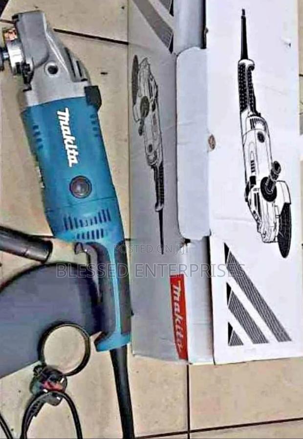 Makita Angle Grinder/ 9" Makita Angle Grinder