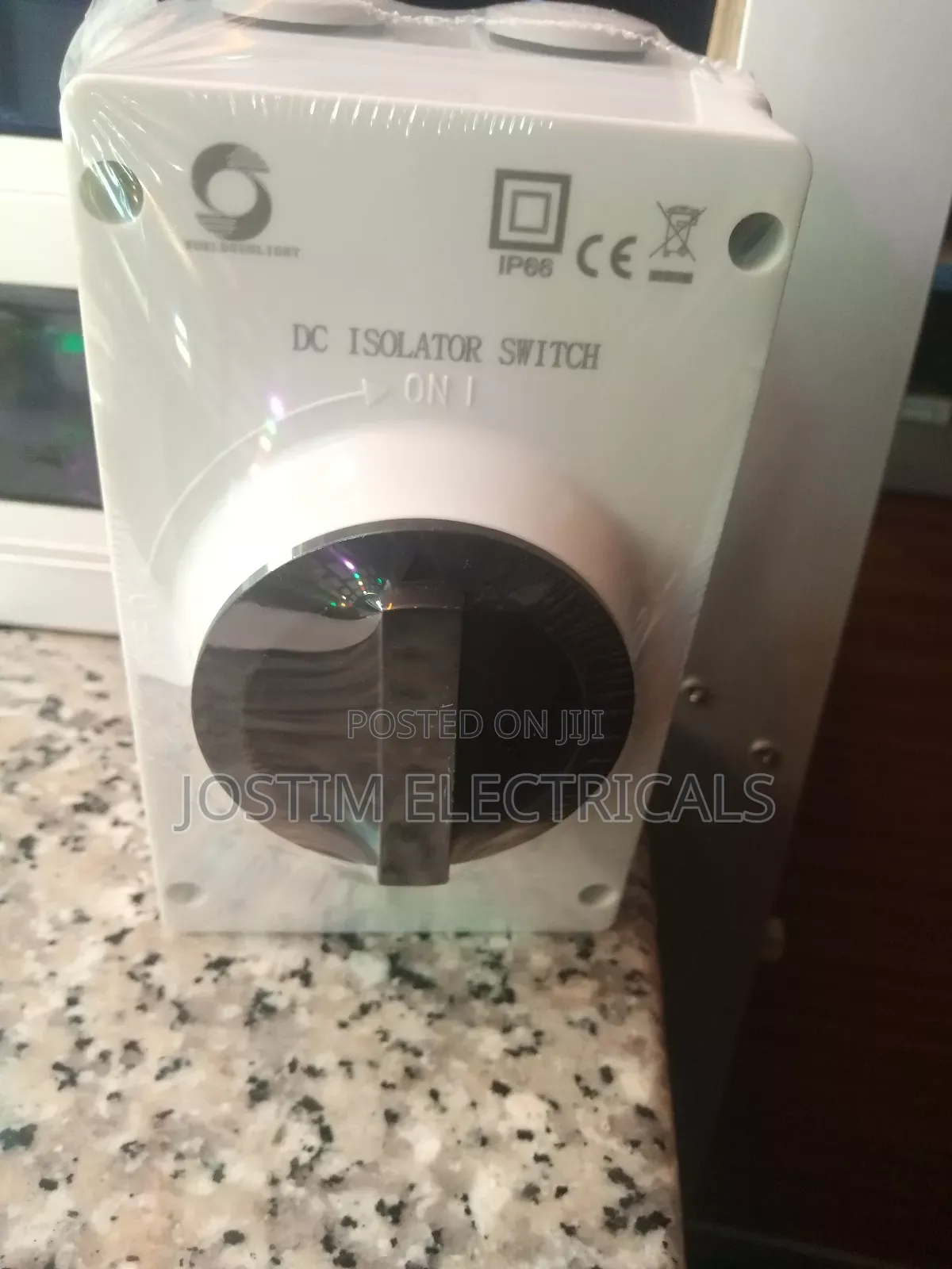 Pv Isolator Switch 32A