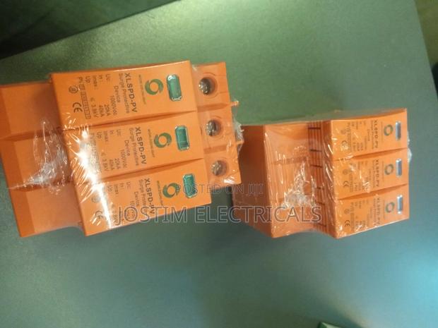 Solar System Surge Protective Device 3pole - main view