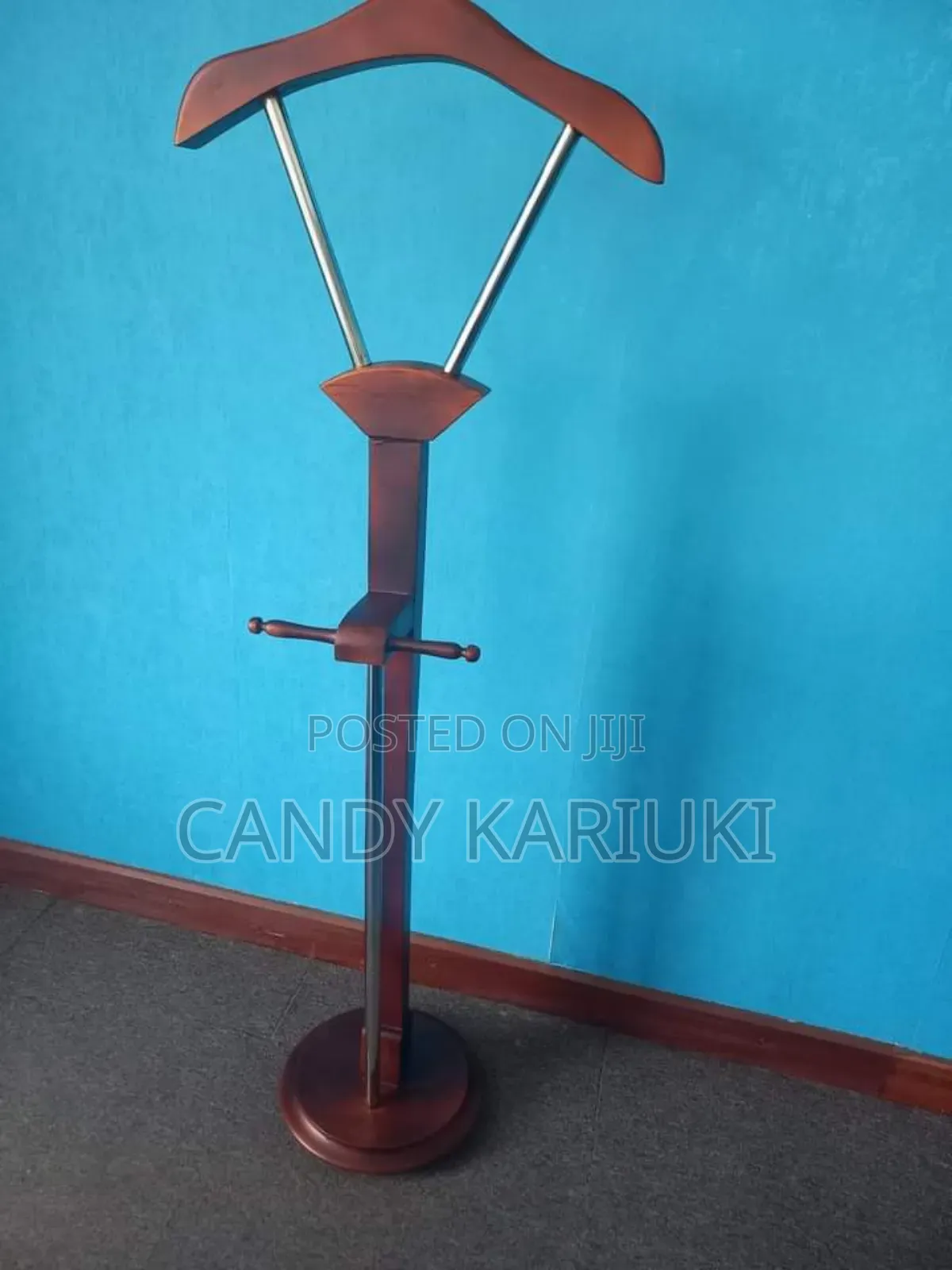 Super Executive Coat Hanger