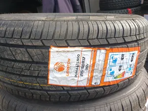 215/60 R 17 Lenstone Tyres Made in China.