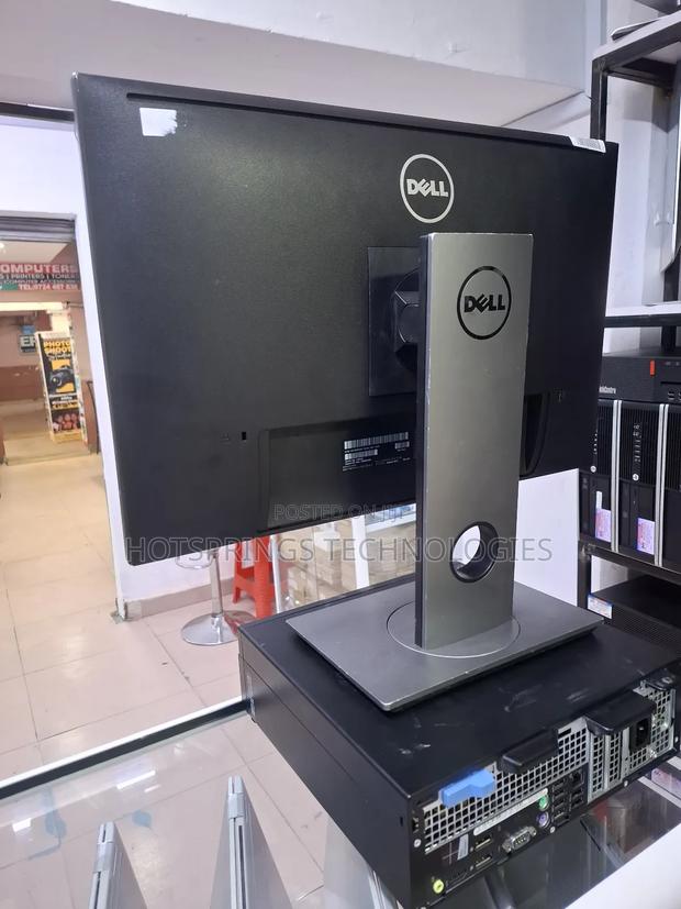 Desktop Computer Dell OptiPlex 7040 8GB Intel Core I5 HDD 500GB - thumbnail 3