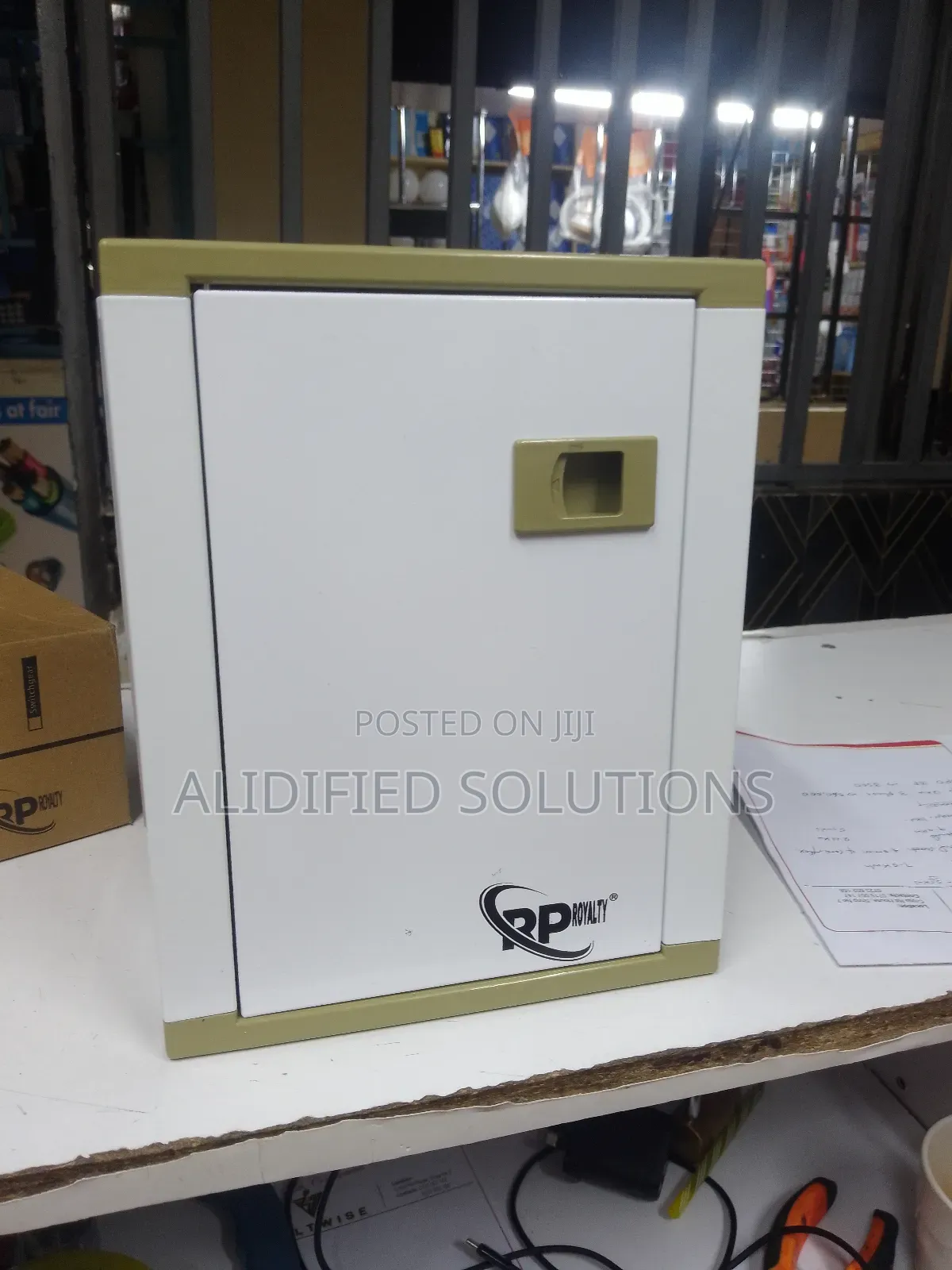 4way Metallic Consumer Unit+Free Double Pole