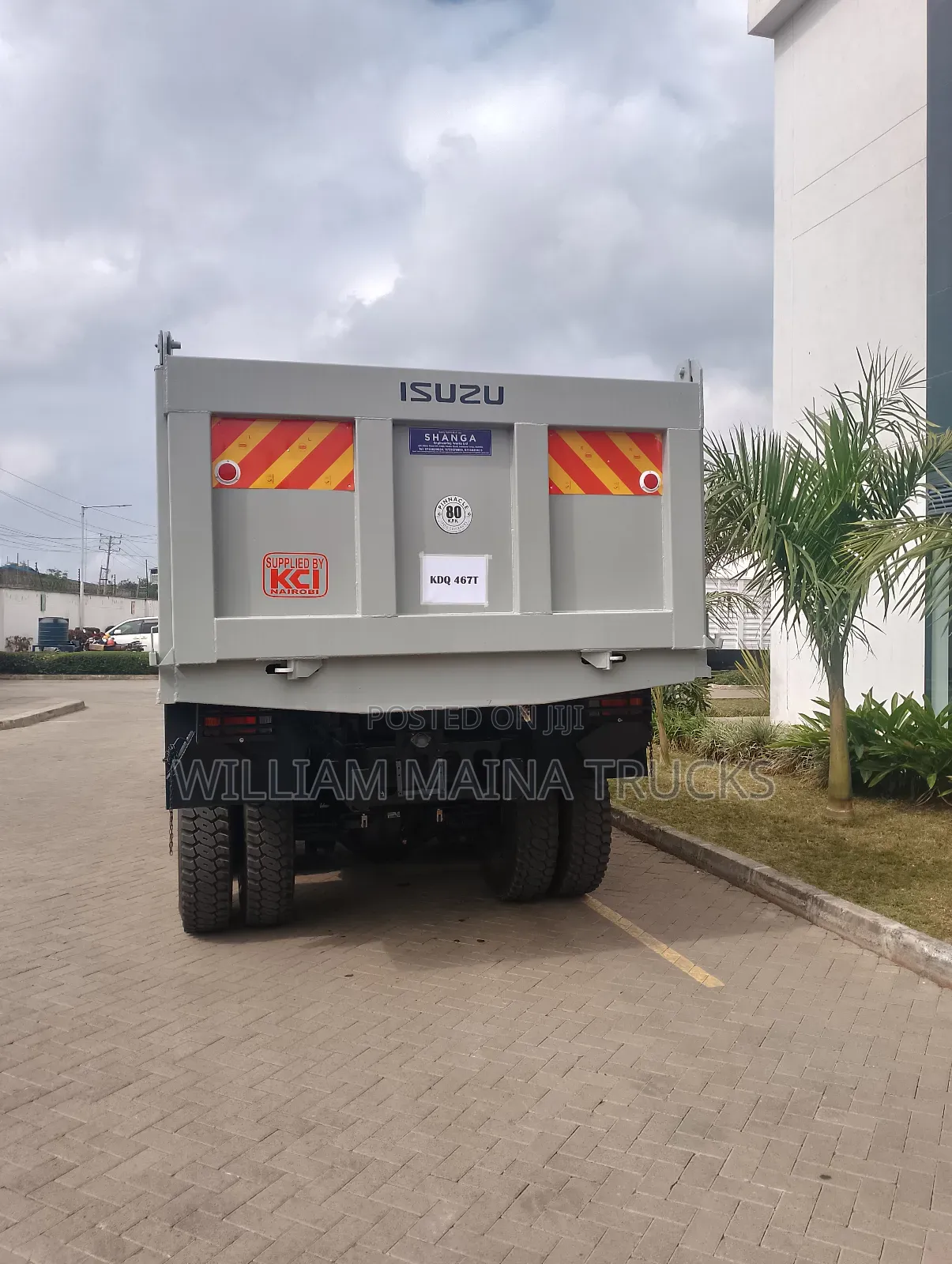 Tipper FVZ Isuzu (New)