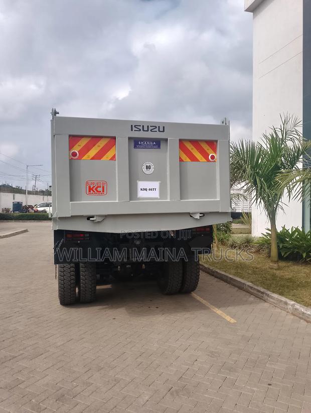 Tipper FVZ Isuzu (New) - thumbnail 2