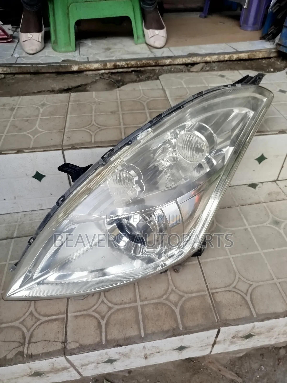 Suzuki Swift 2012 Zenon Headlight