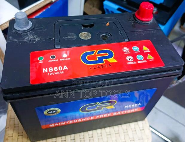 CR NS 60 Dry Car Battery