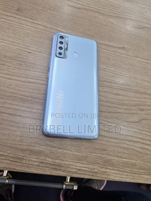 Tecno Camon 18i 128 GB Blue