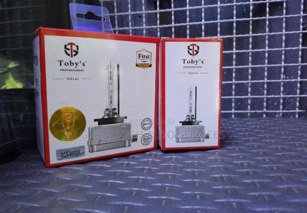 T Desisng D1s Bulbs - main view