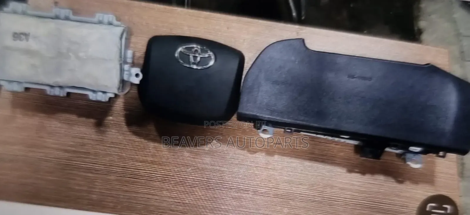 Fortuner 2015-2022 Knee Airbag