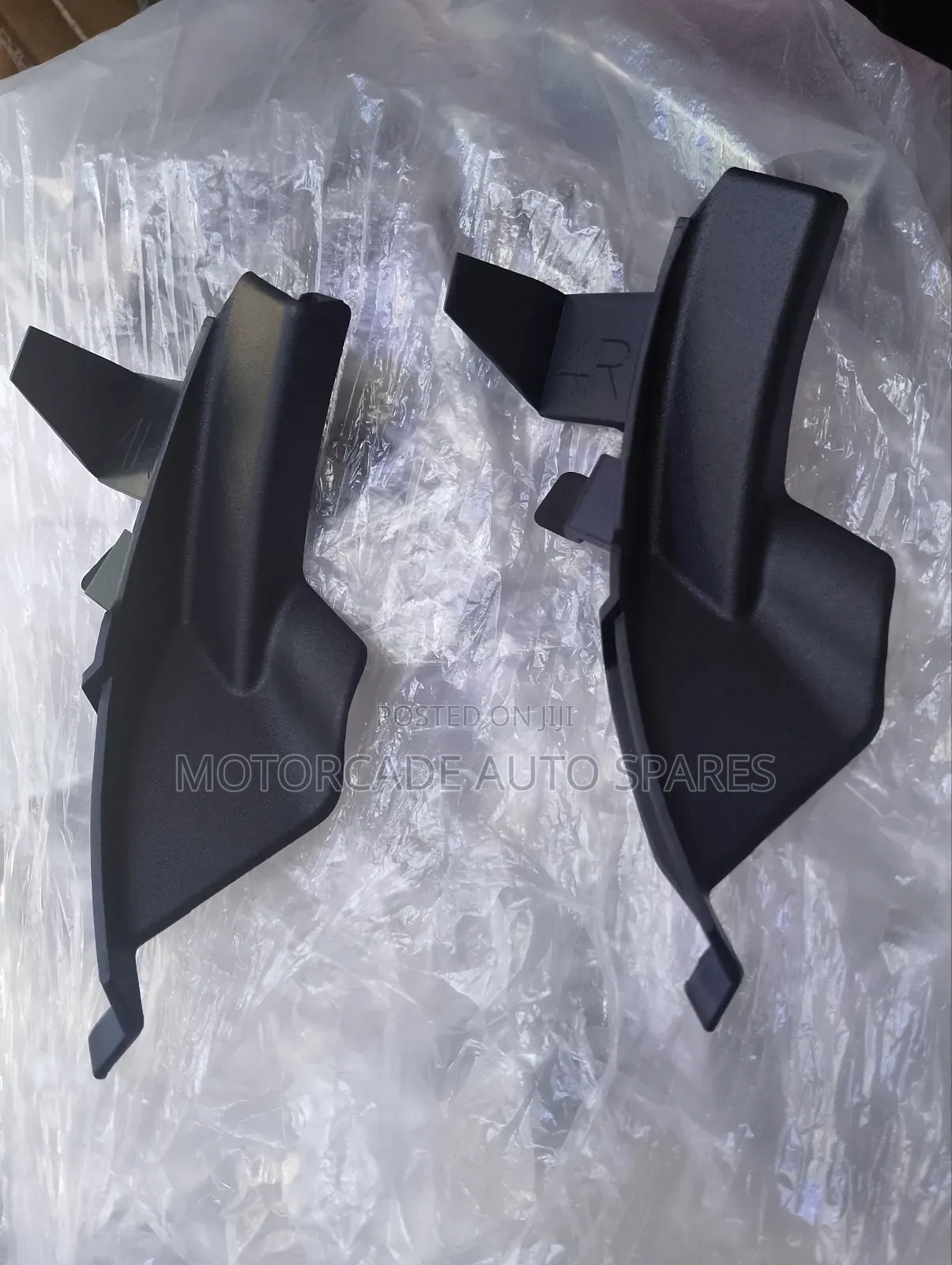 Landcruiser Prado J120 Windscreen Finisher
