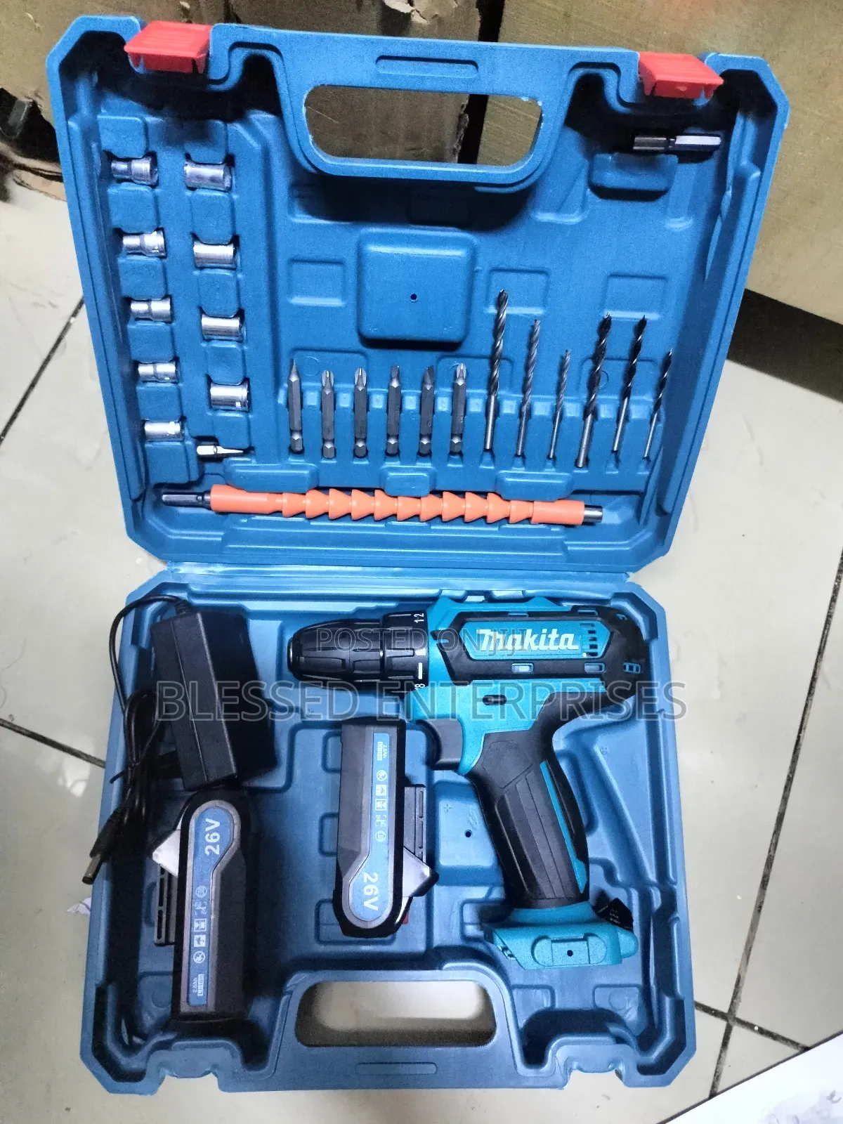 Makita Rechargeable Drill Set/ Makita Cordless Drill Set