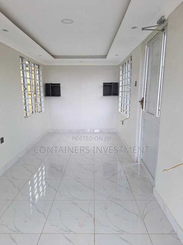 Container Office- 20ft Container Modified Into an Office. - thumbnail 5