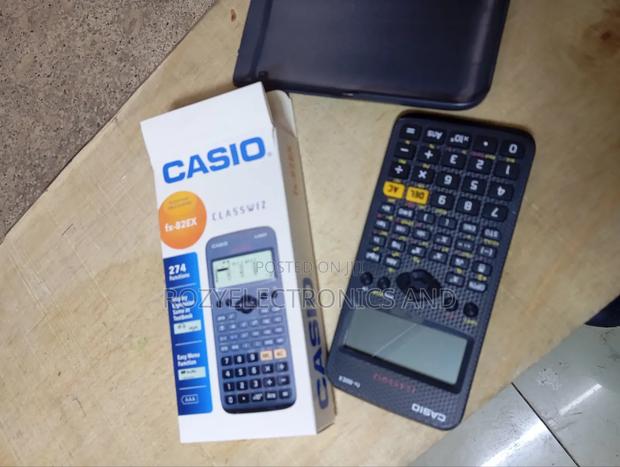 Scientific Calculator Fx-82ex - main view