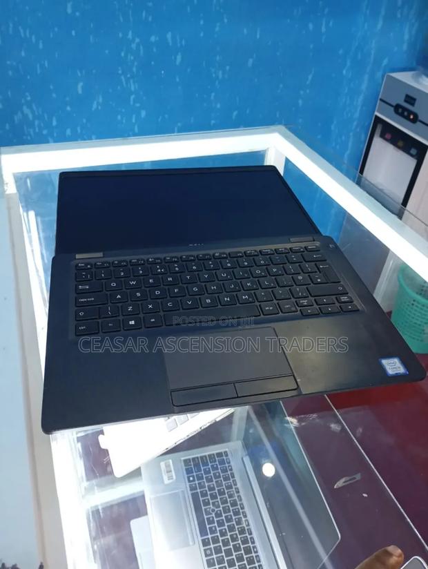Laptop Dell Latitude 5300 8GB Intel Core I5 SSD 256GB - thumbnail 2