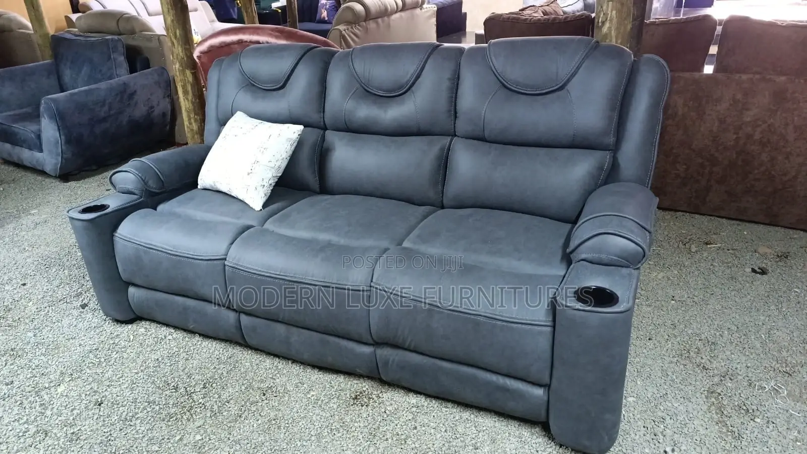 3 Seater Reclinerlike Sofa