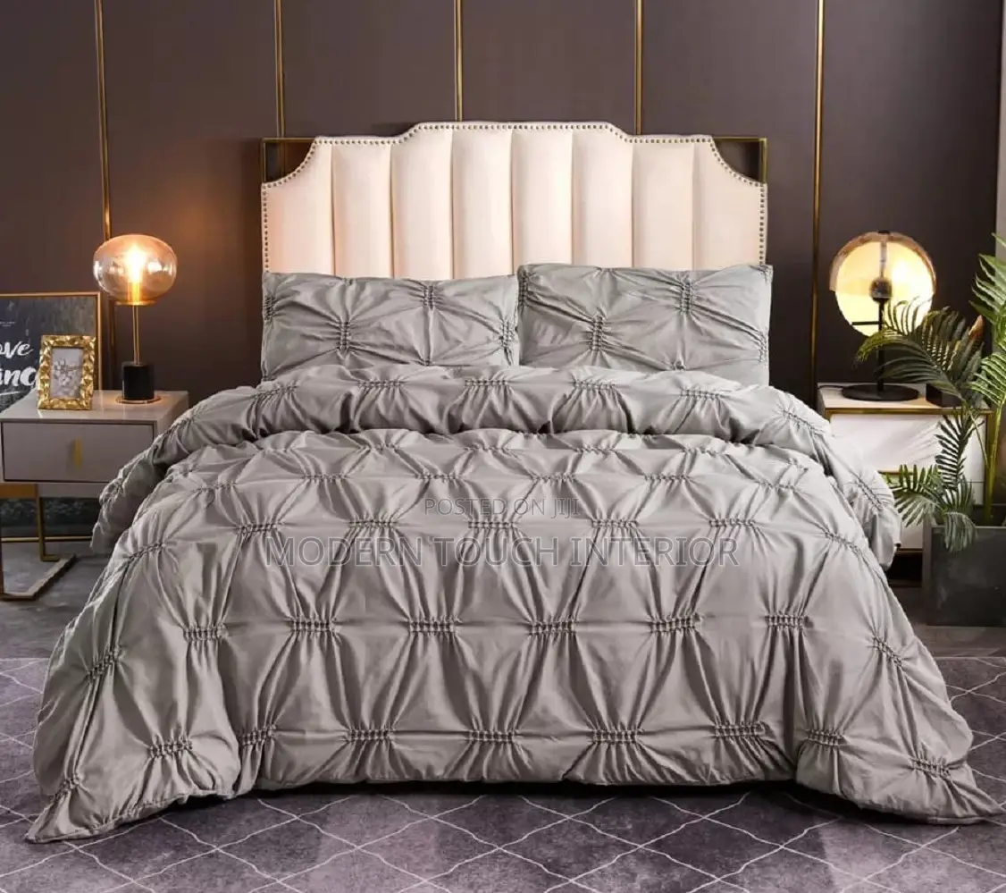 6 B Y 7 Pin Tuck Duvet Cover