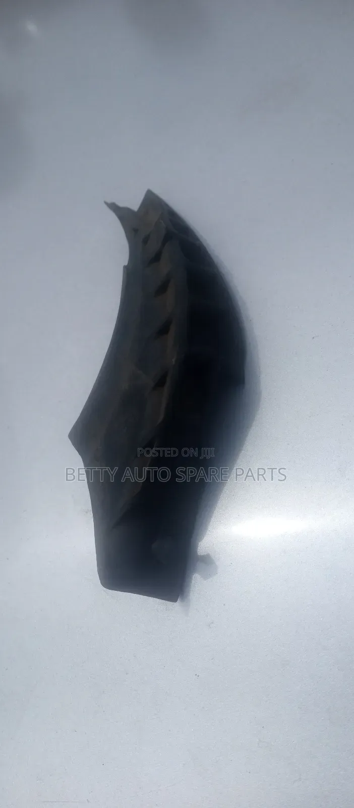 Toyota Harrier Windscreen Finisher