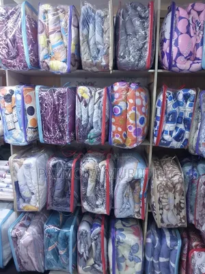 Duvet, Cotton Duvet 1bedsheets 2pillow Cases Size 4 ×6