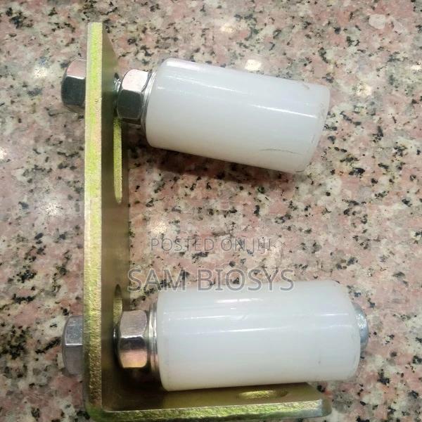 Sliding Gate Guiders and Gate Rollers