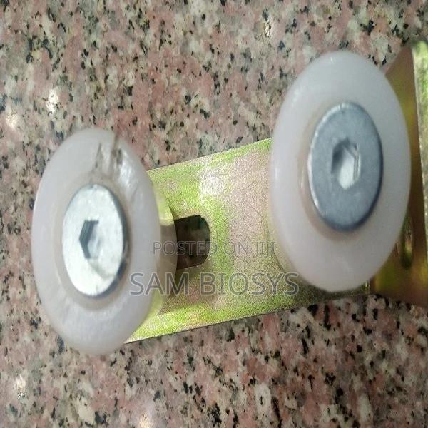 Sliding Gate Guiders and Gate Rollers - thumbnail 2