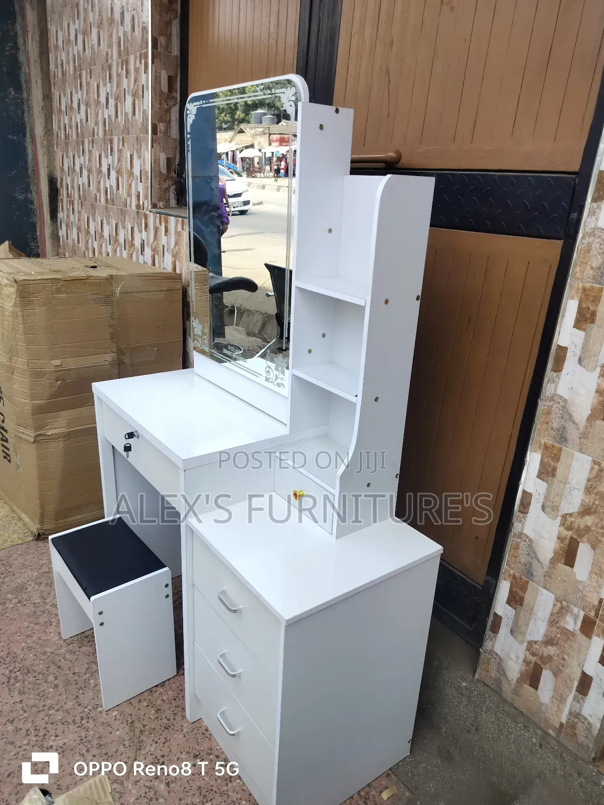 Dressing Table Strong Dressing Table