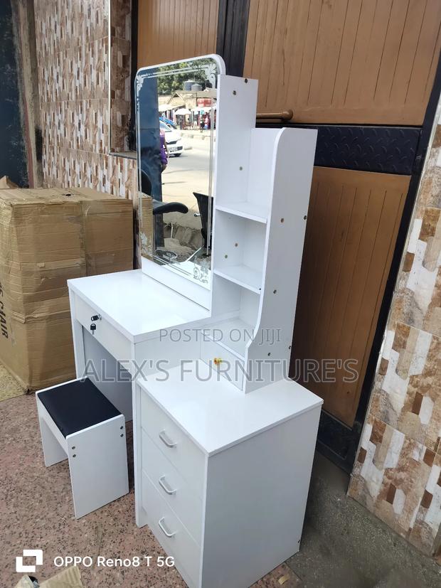 Dressing Table Strong Dressing Table