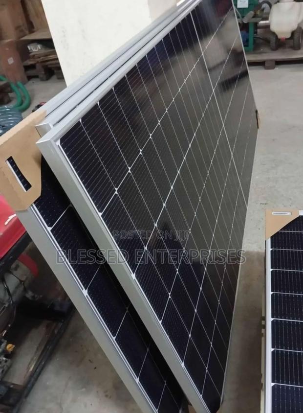 350 Watts Solarmax Solar Panel Garman Technology/ Mono Solar - main view